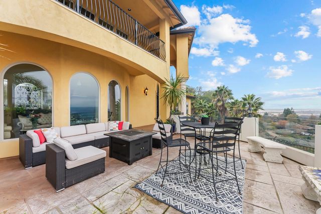 1610 Zapata Dr, El Dorado Hills, CA 95762