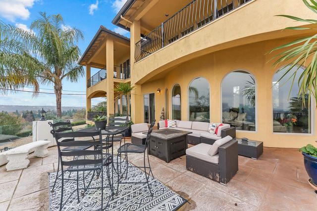 1610 Zapata Dr, El Dorado Hills, CA 95762