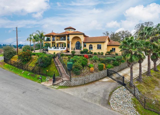 1610 Zapata Dr, El Dorado Hills, CA 95762