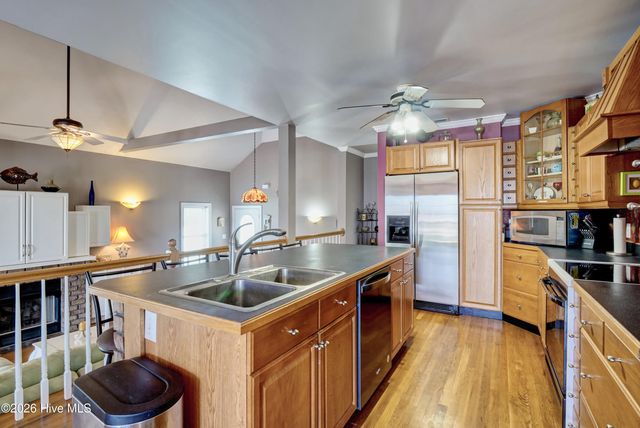 933 General Whiting Boulevard, Kure Beach, NC 28449