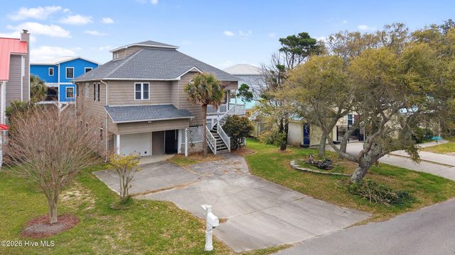 933 General Whiting Boulevard, Kure Beach, NC 28449