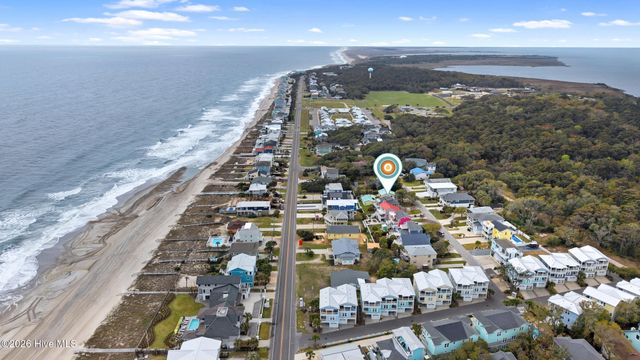 933 General Whiting Boulevard, Kure Beach, NC 28449