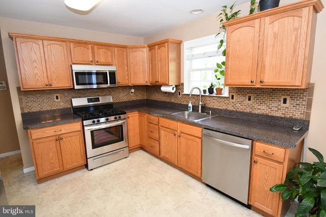 1320 BUCK, Millville, NJ 08332