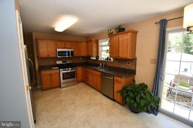 1320 BUCK, Millville, NJ 08332