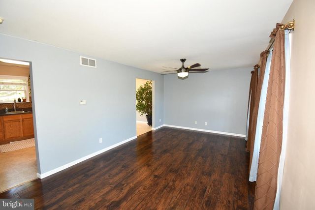 1320 BUCK, Millville, NJ 08332