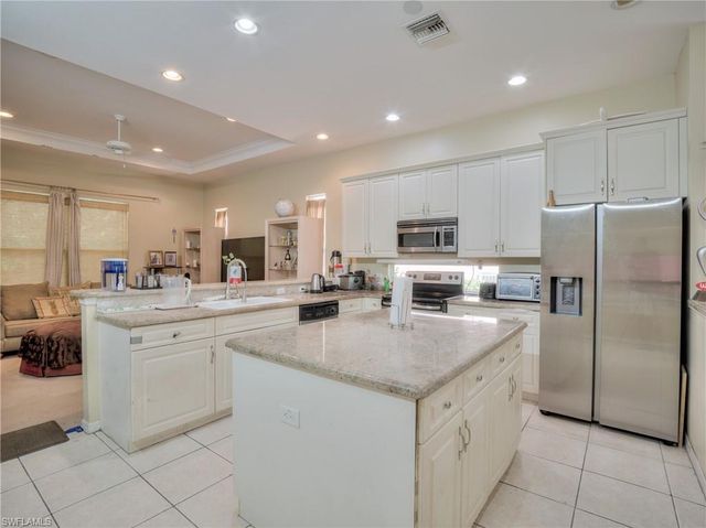 9124 Brendan Preserve CT, Bonita Springs, FL 34135