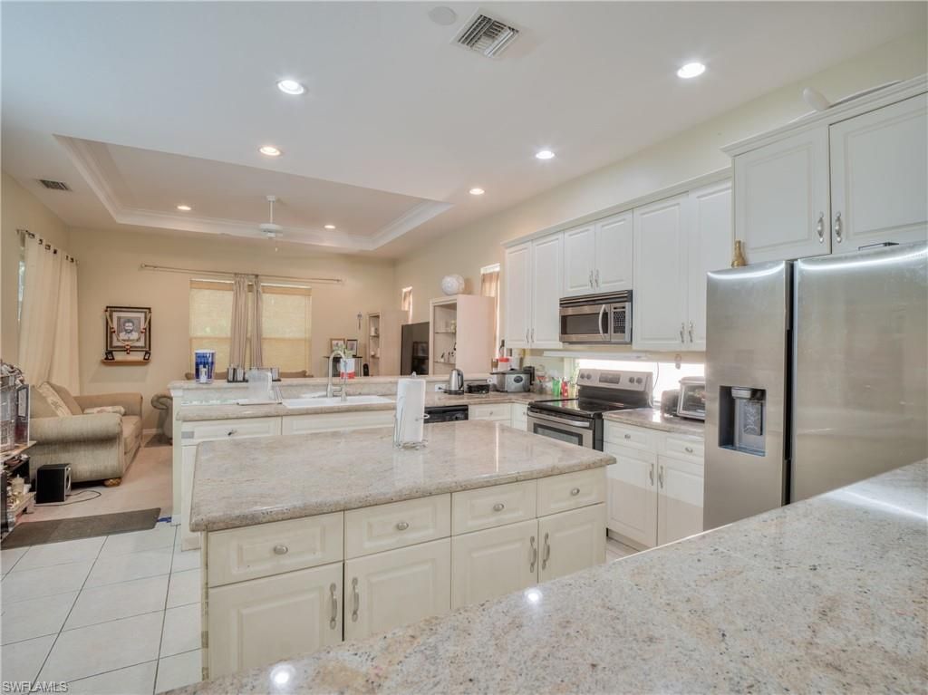 9124 Brendan Preserve CT, BONITA SPRINGS, FL 34135 — photo 2
