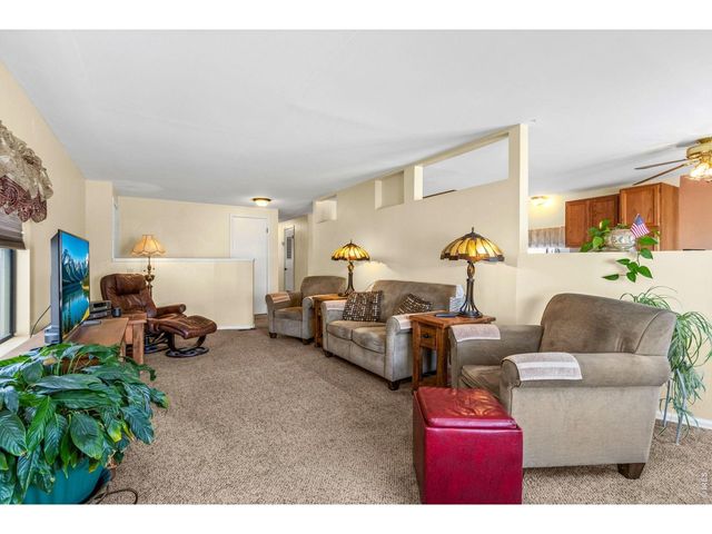 2820 Mango Pl, Loveland, CO 80537