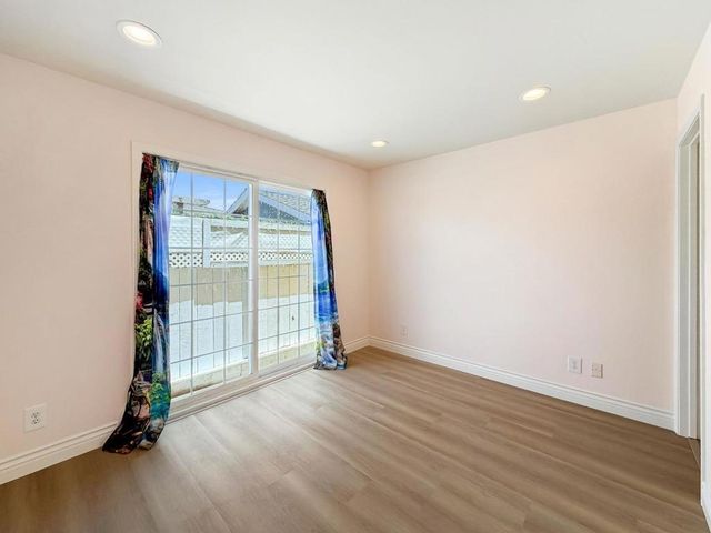 1290 De Solo Drive, Pacifica, CA 94044