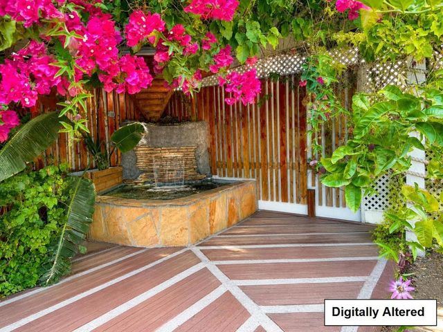 1290 De Solo Drive, Pacifica, CA 94044
