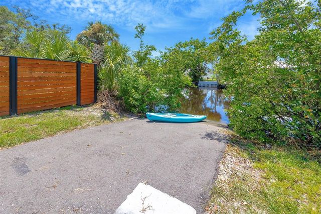 9935 RIVER DRIVE, Gibsonton, FL 33534