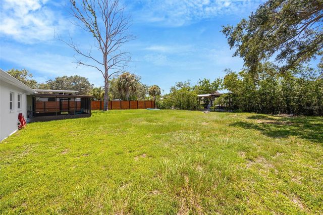 9935 RIVER DRIVE, Gibsonton, FL 33534