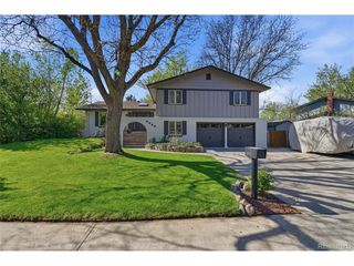 8390 W Harvard Dr, Lakewood, CO 80227