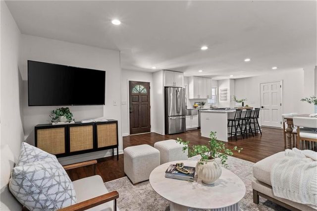 4200 Admiral Drive, Atlanta, GA 30341