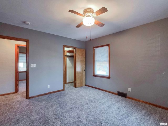 2640 WILKES Avenue, Davenport, IA 52804