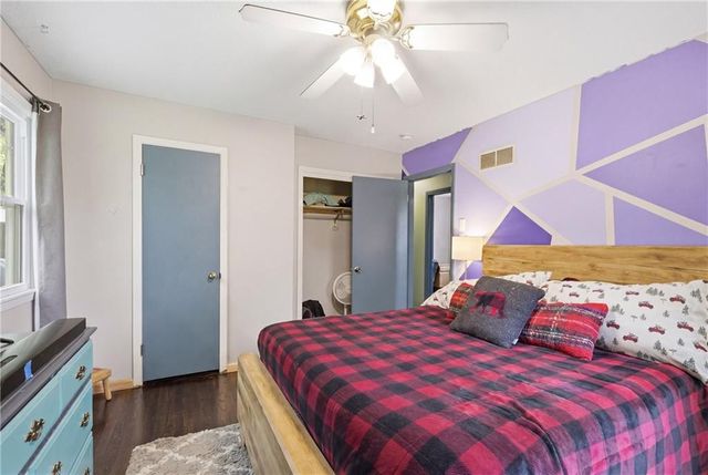 424 S 86th Street, Kansas City, KS 66111