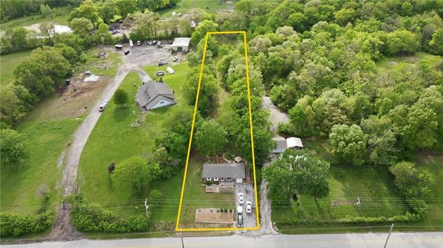 424 S 86th Street, Kansas City, KS 66111