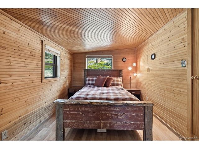 34089 Lyttle Dowdle Dr, Golden, CO 80403