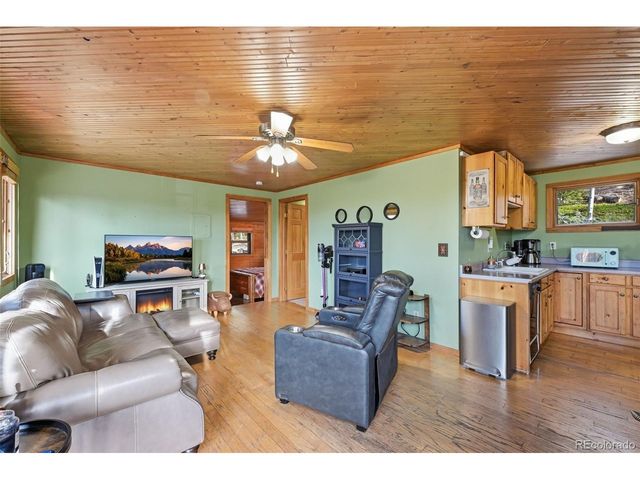 34089 Lyttle Dowdle Dr, Golden, CO 80403