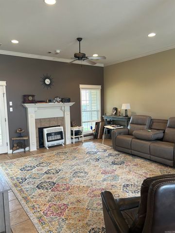 2414 Brittany, Searcy, AR 72143