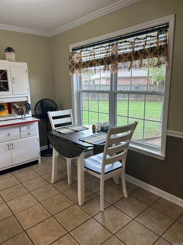 2414 Brittany, Searcy, AR 72143