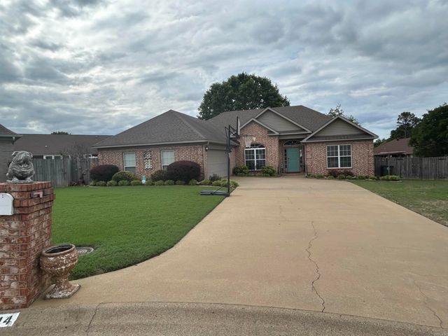 2414 Brittany, Searcy, AR 72143
