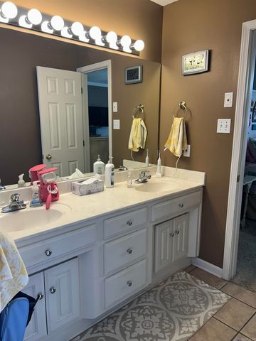 2414 Brittany, Searcy, AR 72143