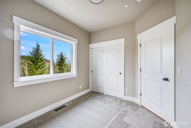 3125 403rd Street E, Eatonville, WA 98328