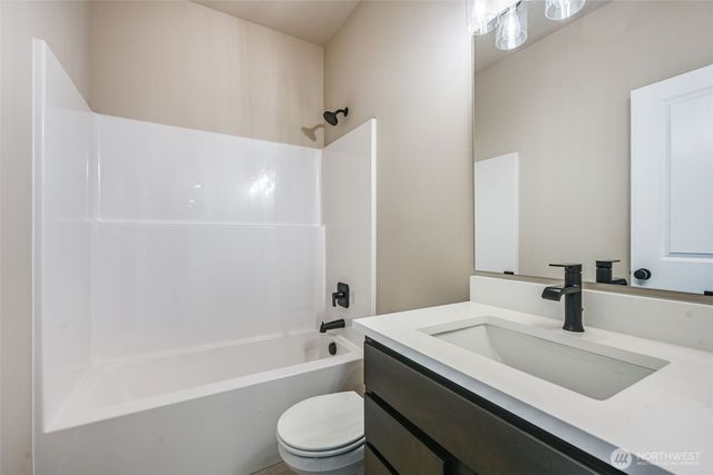 3125 403rd Street E, Eatonville, WA 98328