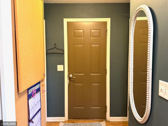 1616 Wexford Lane, Shakopee, MN 55379