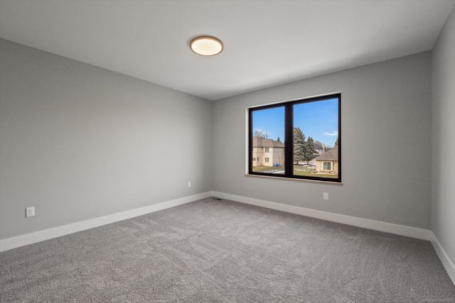 5865 Heights Drive, Sterling Heights, MI 48314