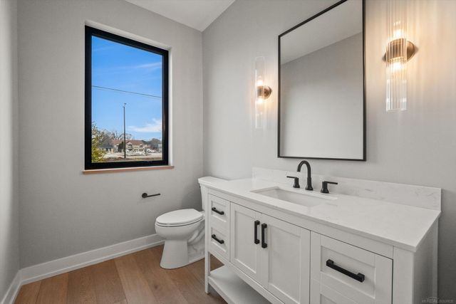 5865 Heights Drive, Sterling Heights, MI 48314