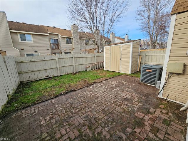 731 Woodbox DR, Virginia Beach, VA 23462