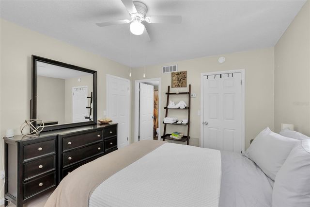 2621 SW 33 AVENUE, Ocala, FL 34474