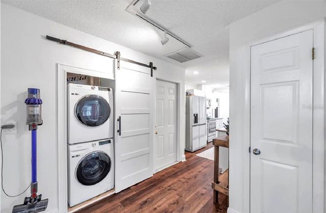 2873 SARAH DRIVE, Clearwater, FL 33759