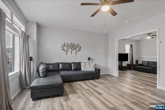 107 Huntington Terrace, Newark, NJ 07112