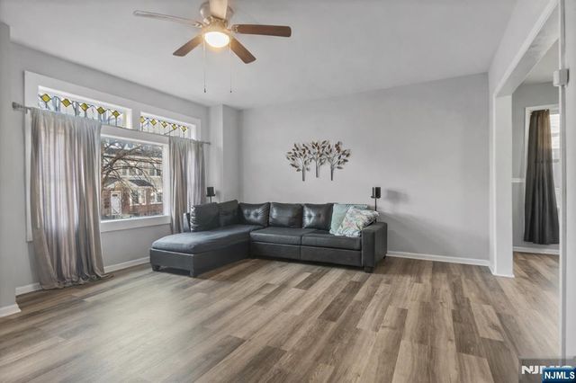 107 Huntington Terrace, Newark, NJ 07112