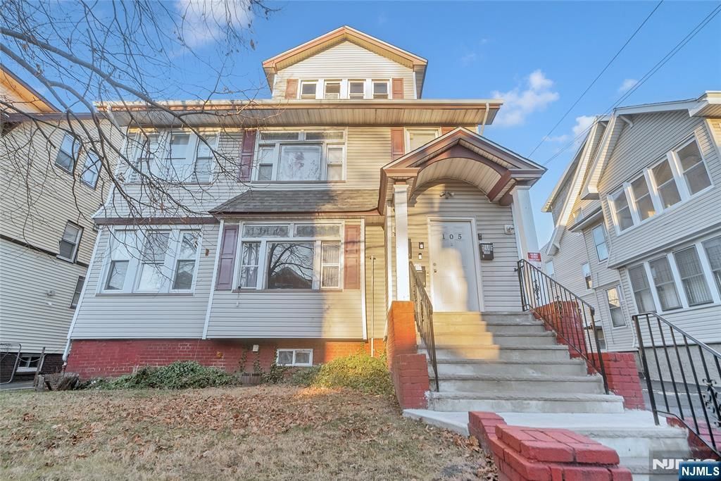 107 Huntington Terrace, Newark, NJ 07112