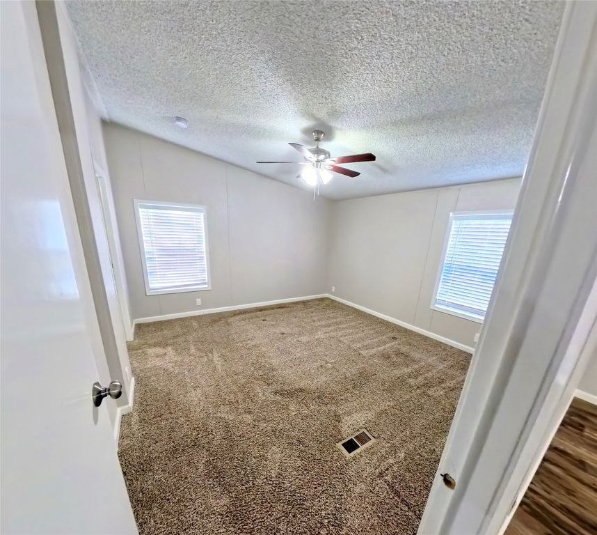 1315 Phoenix Court, Granbury, TX 76048 — photo 5