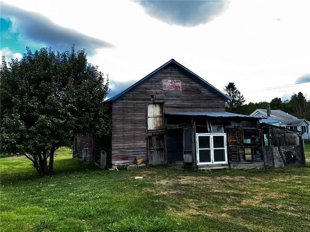 6152 State Highway 23, New Berlin, NY 13843