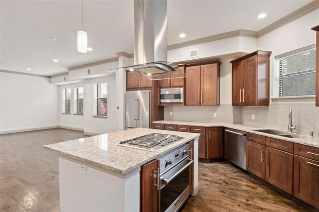 1021 Pavillion Avenue 7, Dallas, TX 75204