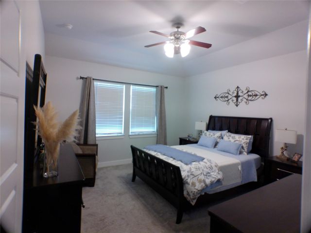 2710 Ocean Key Drive, La Marque, TX 77568