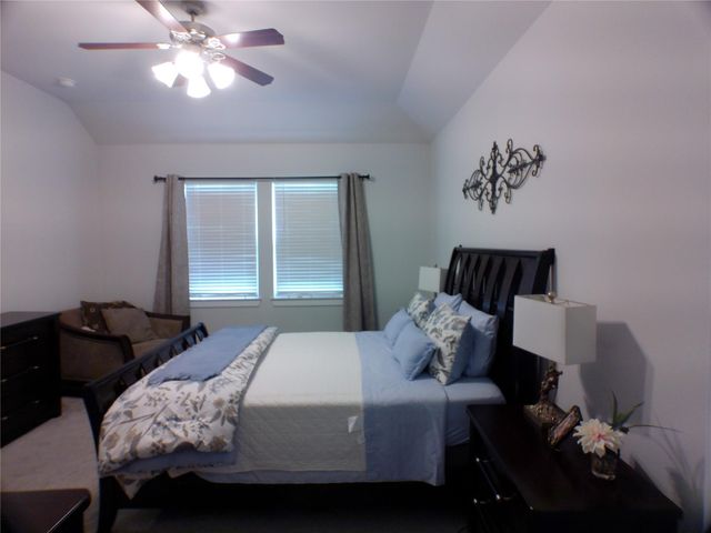 2710 Ocean Key Drive, La Marque, TX 77568