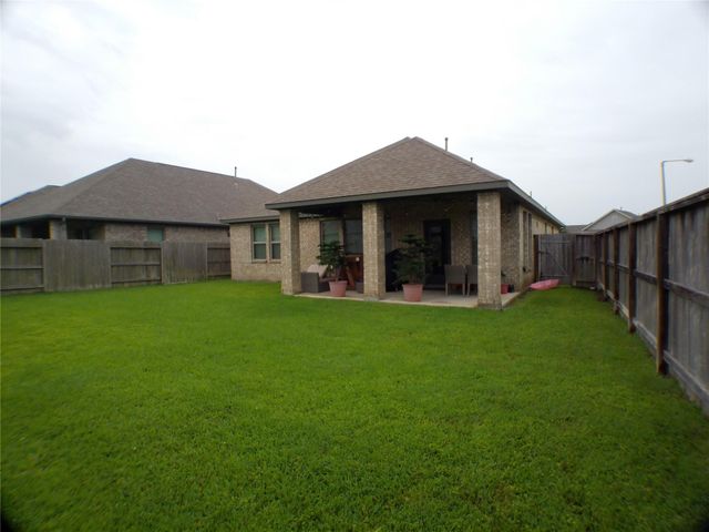 2710 Ocean Key Drive, La Marque, TX 77568