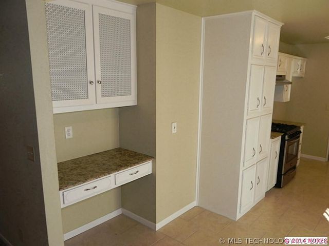 7827 Marilyn Lane, Tulsa, OK 74131
