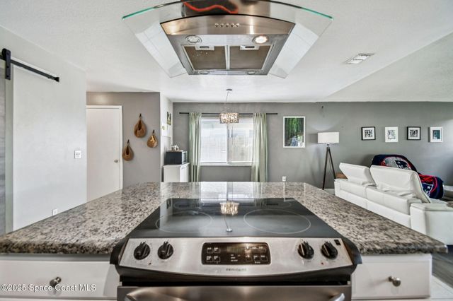 1033 Brielle Avenue, Oviedo, FL 32765