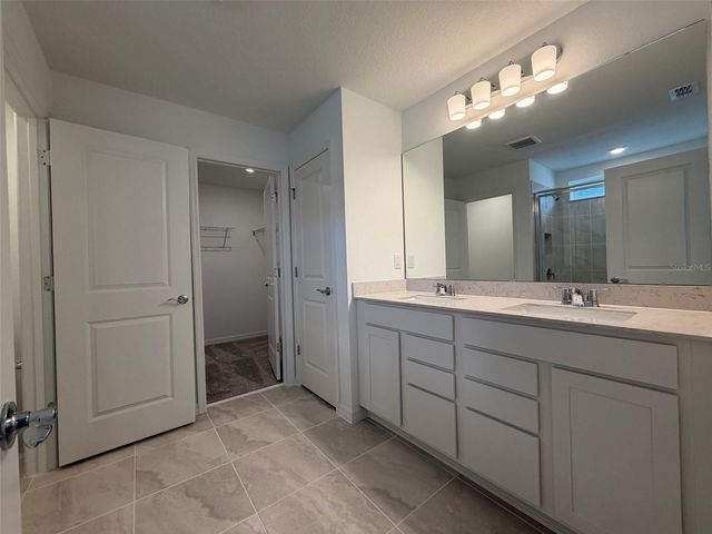 5646 ENCHANTED MEADOW ALY, Clermont, FL 34714