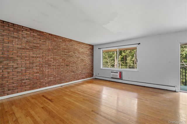 9 Barnett Drive 102, Monroe, NY 10950