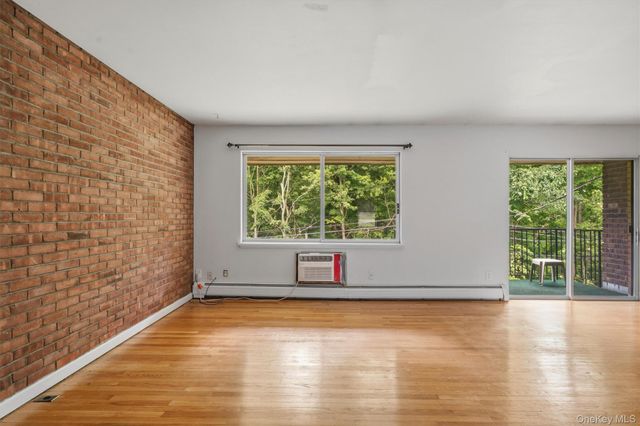 9 Barnett Drive 102, Monroe, NY 10950