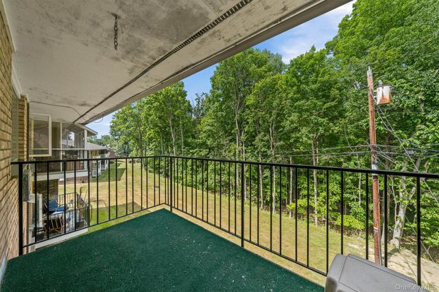 9 Barnett Drive 102, Monroe, NY 10950